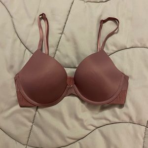 VS Pink Wear Everywhere Light Lined T-Shirt Bra
